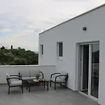 Tea Biograd Na Moru Benkovac *