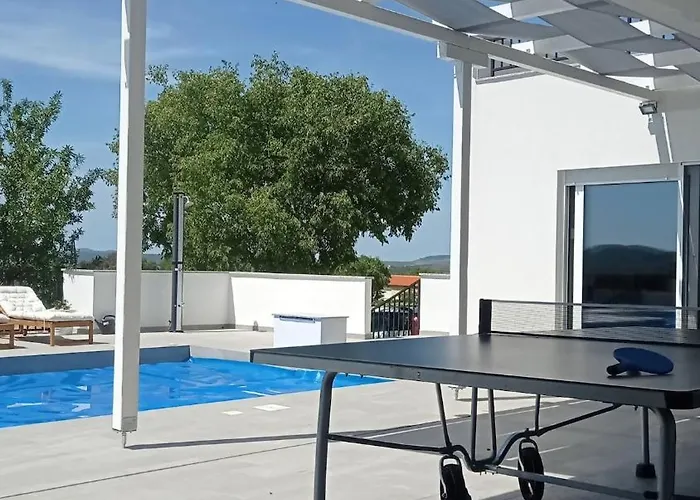 Tea Biograd Na Moru Benkovac Polaca