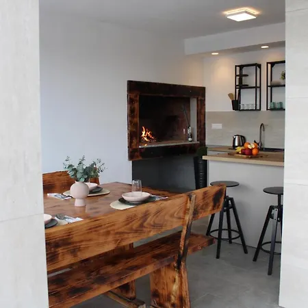 Tea Biograd Na Moru Benkovac Vila *