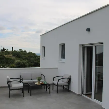 Tea Biograd Na Moru Benkovac *