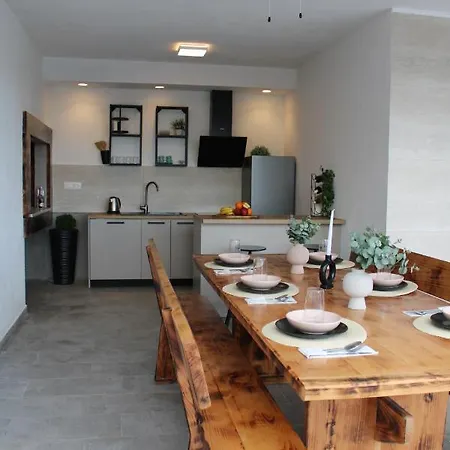 Tea Biograd Na Moru Benkovac * Polaca