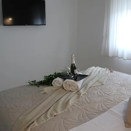 Vila Tea Biograd Na Moru Benkovac *