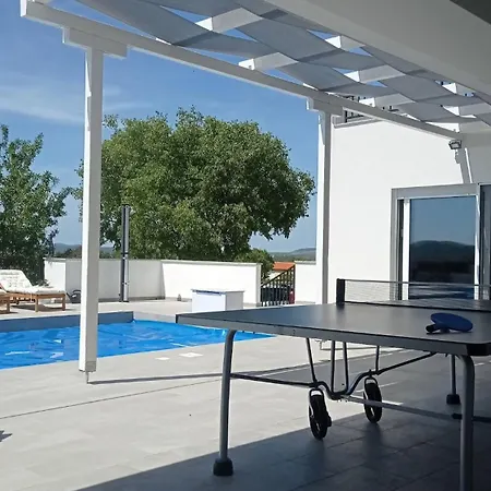 Tea Biograd Na Moru Benkovac Polaca